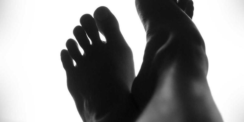 从同志杂志到独立发声：女性主义与女同性恋出版物的文化分合之路