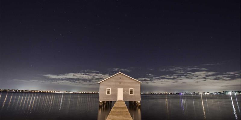 同志历史档案：如何通过杂志保存与传承LGBTQ+酒吧、俱乐部与活动记忆